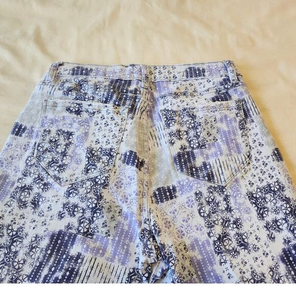 Kenzie Patchwork Print Jeans size 10 Purple Boho Cottage Straight Leg High Rise - Picture 9 of 9